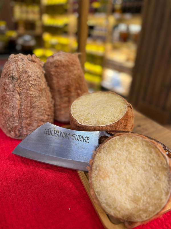 Karaman Divle Obruk Tulum Peyniri