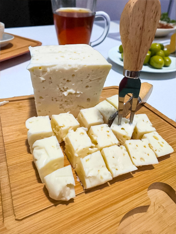 Tam Yağlı Şırdan Mayalı Kaşık Ezine Peyniri