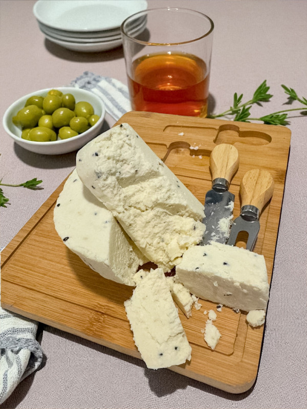 Çörek Otlu Bidon Tulum Peyniri